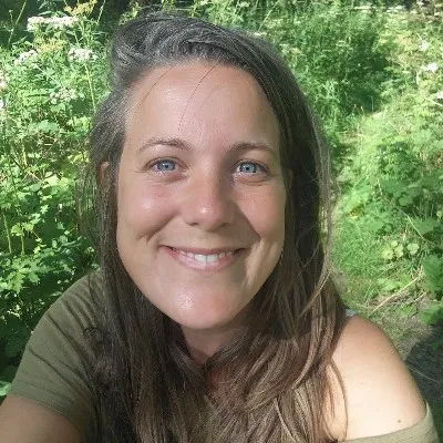 Anneminke Bakker | LALOLI